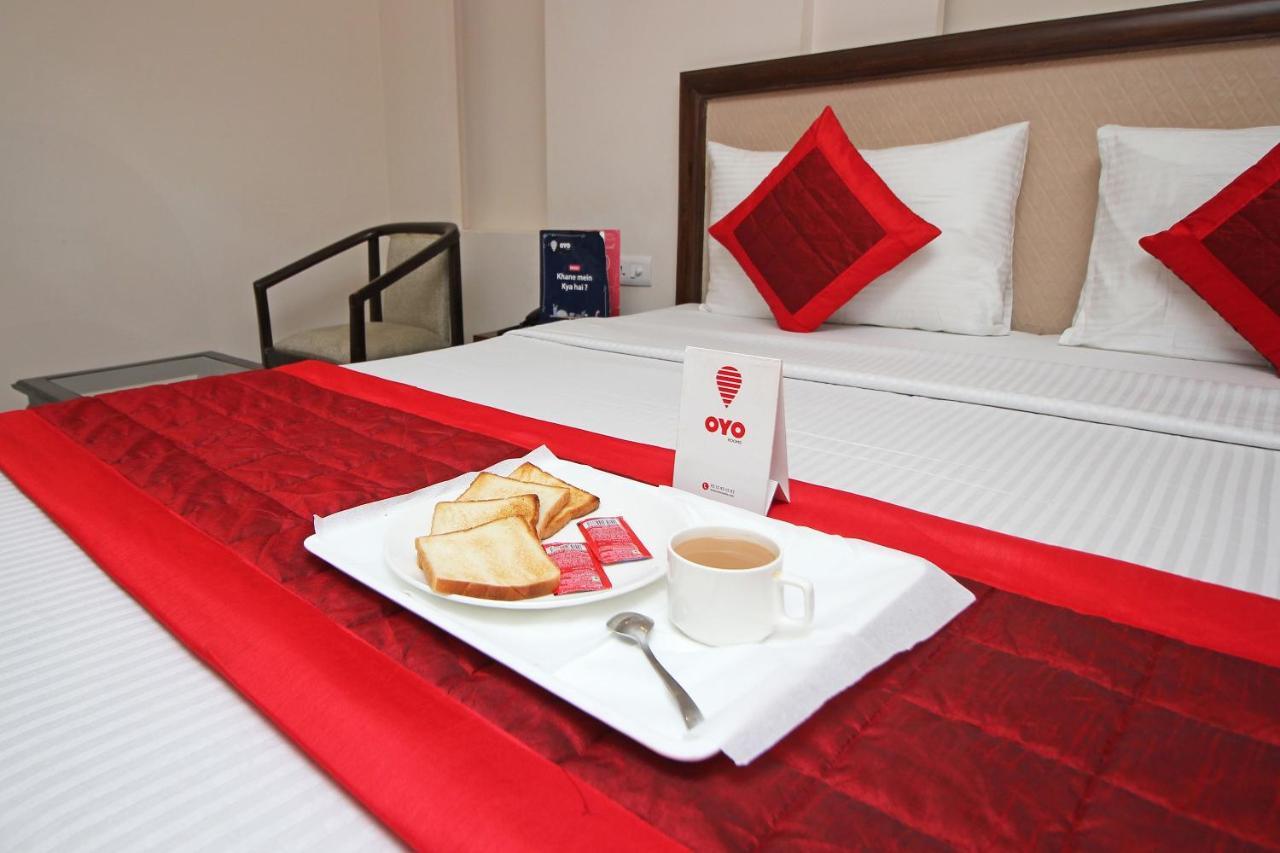 Oyo Hotel Blu Pebbles Near Delhi Airport ニューデリー エクステリア 写真